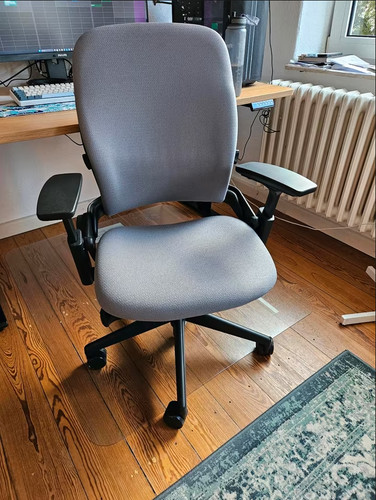 Steelcase leap - steelcase,